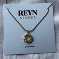 cris neckchain