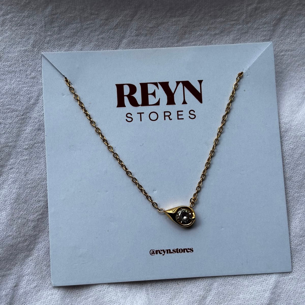 Tear drop neckchain