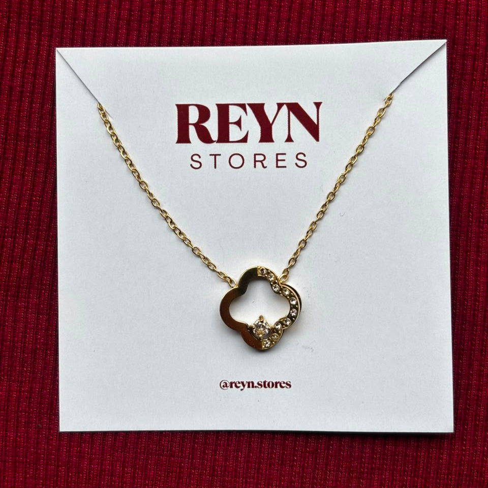 Clover glow neckchain